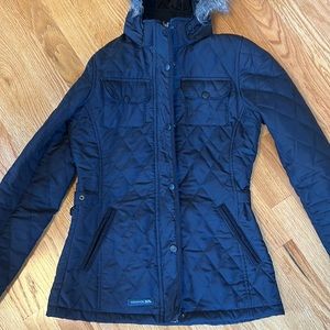 Trespass Purdey warm padded quilted jacket in Navy